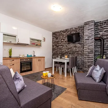 Feriehus Holiday Home Zelengrad *