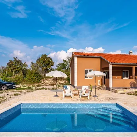 Holiday Home Zelengrad * Zelengrad