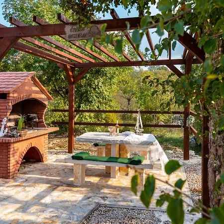 Holiday Home Zelengrad Feriehus