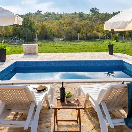 Feriehus Holiday Home Zelengrad