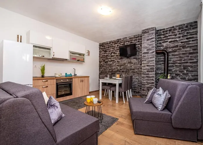 펜션 Holiday Home Zelengrad *